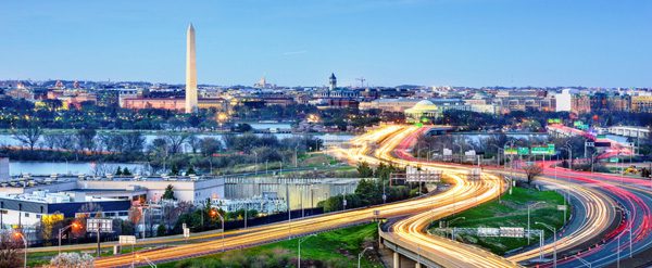 A view of the washington monument and surrounding area.